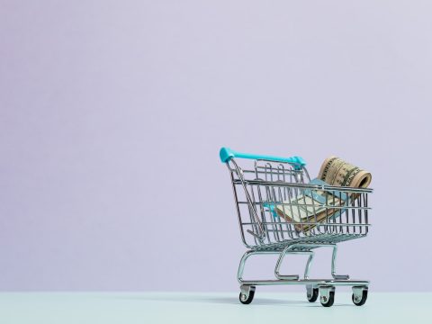 Pagamentos nos e-commerces: cada vez mais aceitas entre clientes e lojistas, transações por Pix ultrapassam 430 milhões