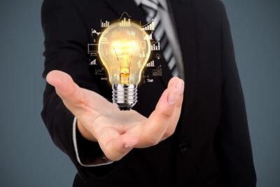 Saiba como a cultura de inovação pode modernizar empresas tradicionais, aumentar a competitividade e impulsionar o crescimento sustentável.
