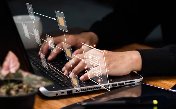 Descubra plataformas de automação ideais para autônomos e otimize tarefas rotineiras, ganhando mais tempo e aumentando a produtividade.
